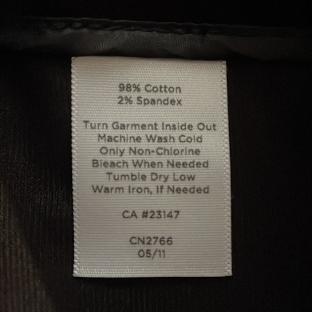 W's NWOT Talbots Petite Black Velvet Texture Flat Front Ankle Slit Pant Size 10P - Picture 5 of 7